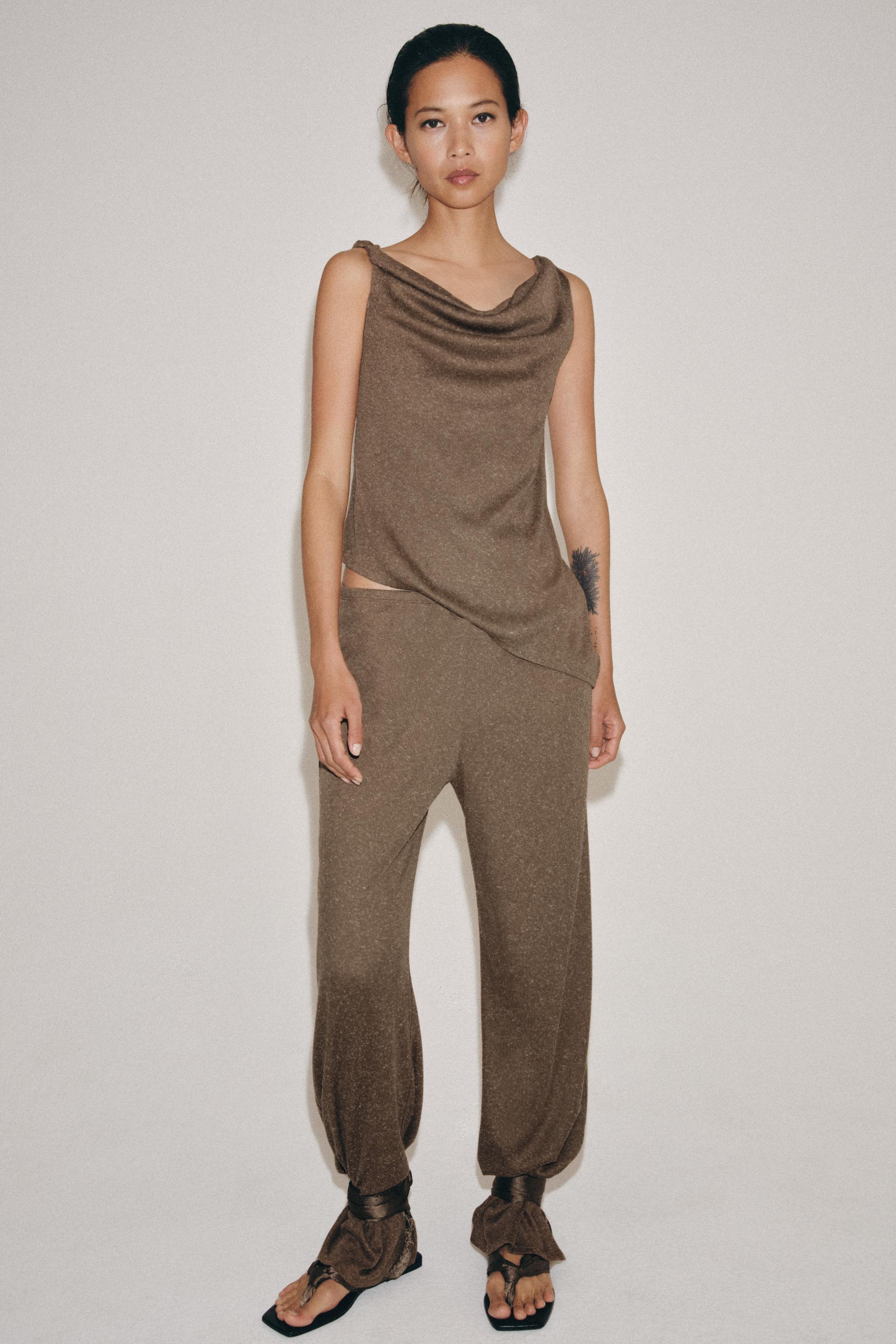 ASYMMETRIC RUSTIC TOP